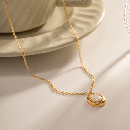 Minimalist Oval Mother of Pearl Necklace